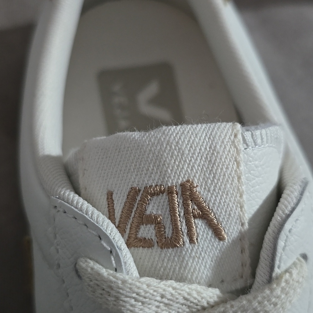 Veja Volley O.T. Sneakers, Size 5.5 US, Color: Leather White Tent Bark, $155.00 - Picture 11 of 16